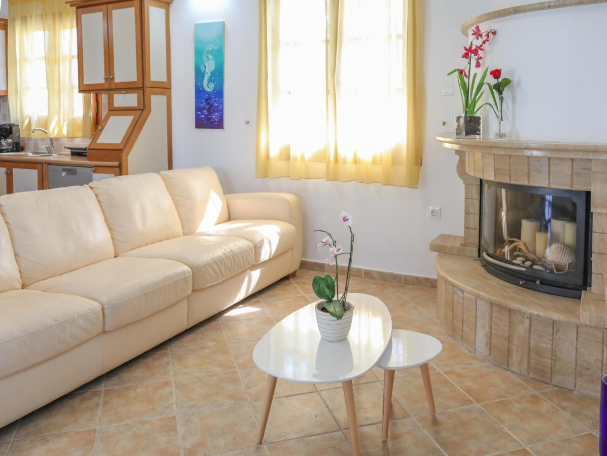 Georgia Villas Skiathos-Stadt Exterior foto